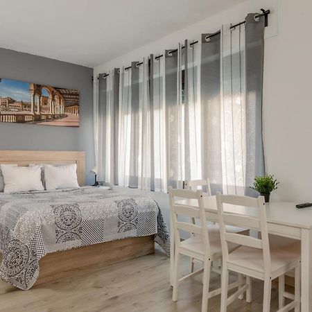 Apartment 213 Hispalis Triana Севиля Екстериор снимка