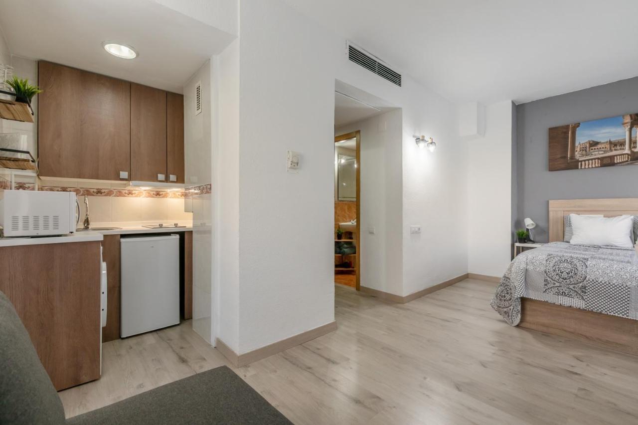 Apartment 213 Hispalis Triana Севиля Екстериор снимка